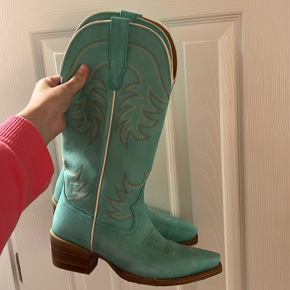 Tecovas - limited edition boots